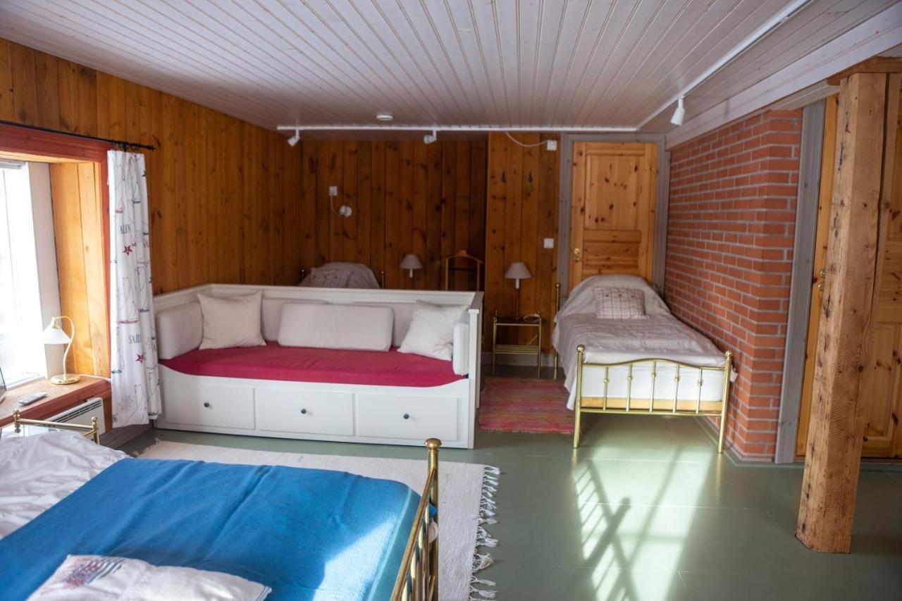 Gyttja Vaestergards Nauvo Buitenkant foto